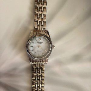 Silver Watch (Replace Battery)